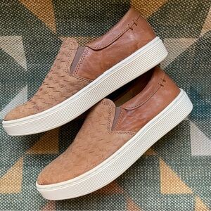 Women’s Slip-On Casual Sneakers in Tan